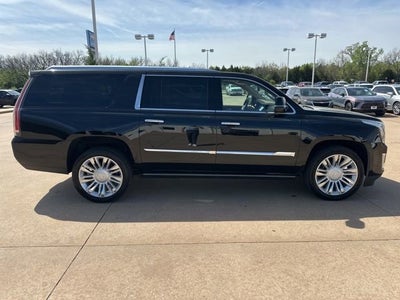 2016 Cadillac Escalade ESV Platinum