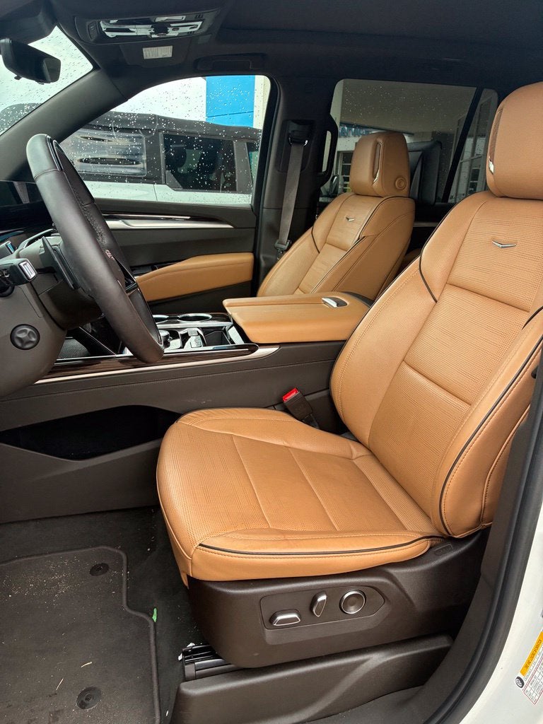 2025 Cadillac Escalade Premium Luxury