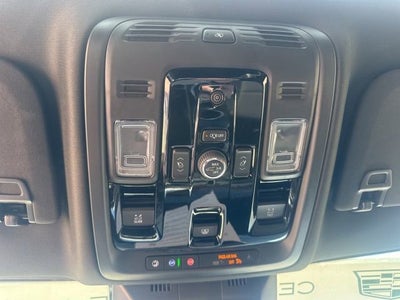 2025 Cadillac Escalade ESV Premium Luxury