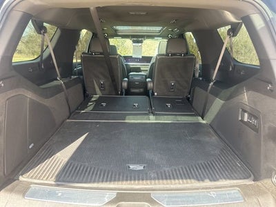 2025 Cadillac Escalade ESV Premium Luxury