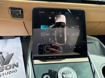 2025 Cadillac ESCALADE IQ Luxury 2