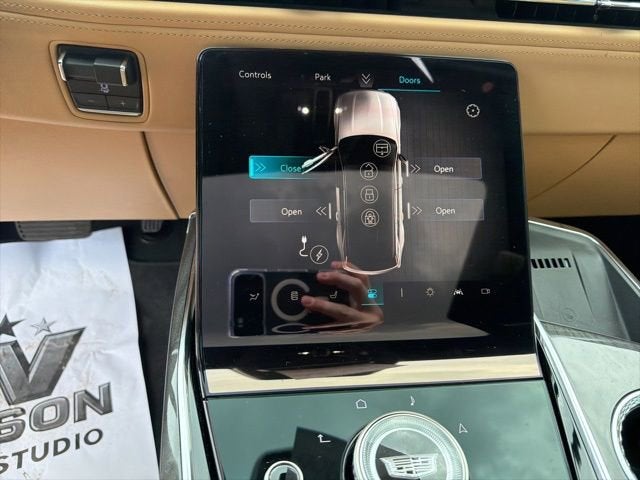 2025 Cadillac ESCALADE IQ Luxury 2