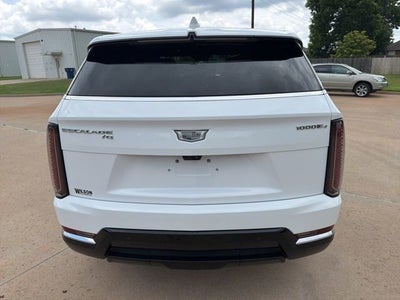 2025 Cadillac ESCALADE IQ Luxury 2