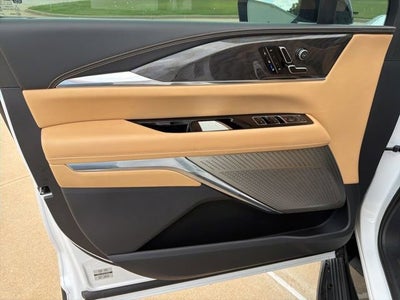2025 Cadillac ESCALADE IQ Luxury 2
