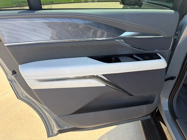 2026 Cadillac ESCALADE IQ Sport