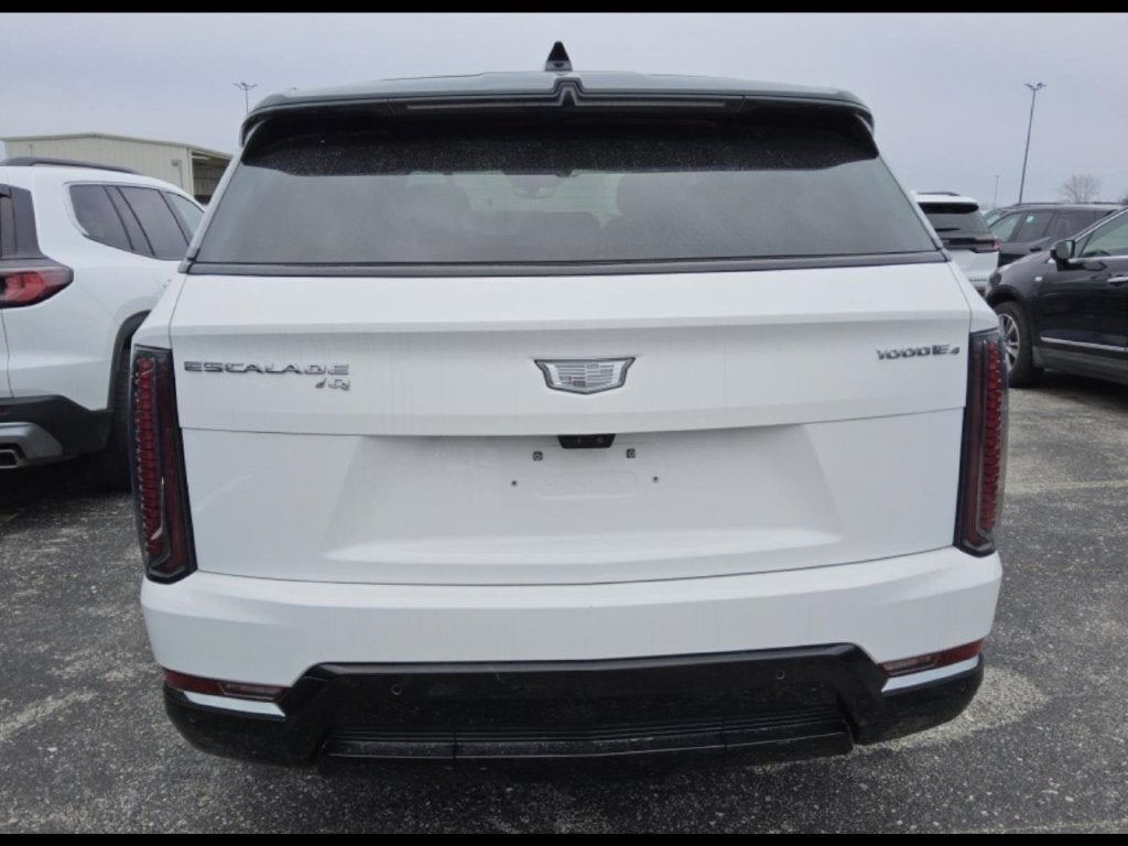 2025 Cadillac ESCALADE IQ Sport 2