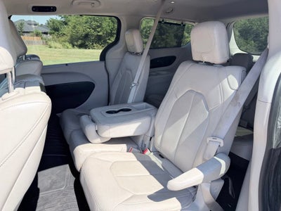 2018 Chrysler Pacifica Touring L Plus