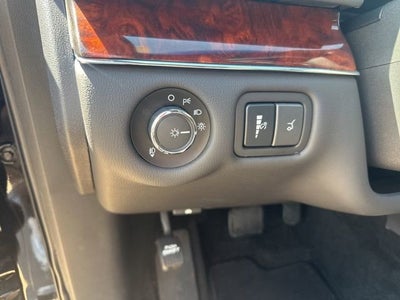 2019 Lincoln MKT Base