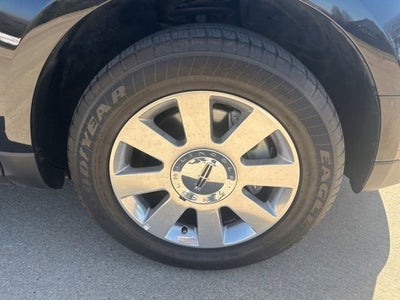 2019 Lincoln MKT Base