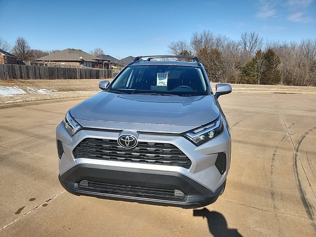 2024 Toyota RAV4 XLE