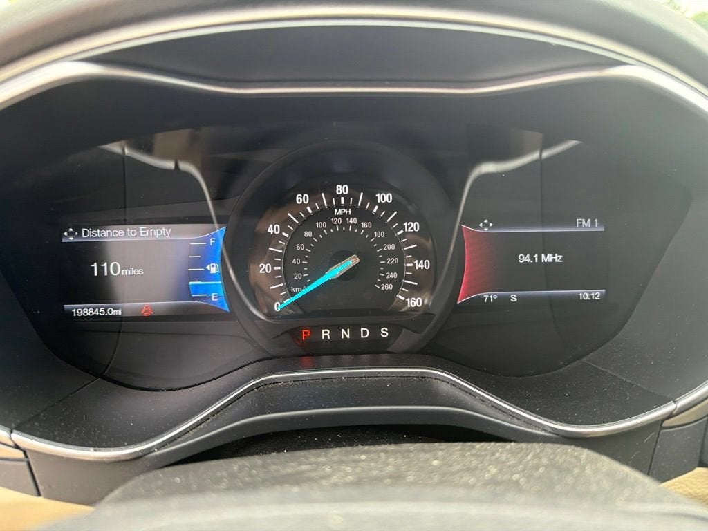 2016 Ford Fusion SE