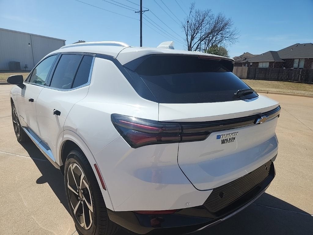 2025 Chevrolet Equinox EV LT