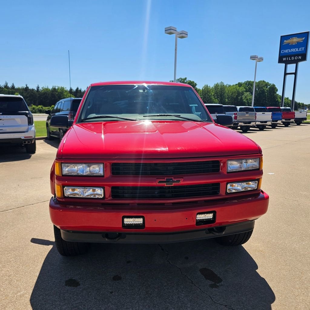1997 Chevrolet Tahoe Base