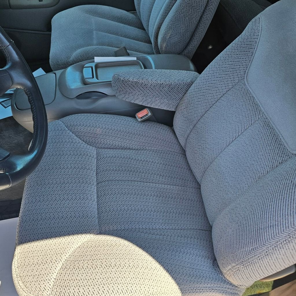 1997 Chevrolet Tahoe Base