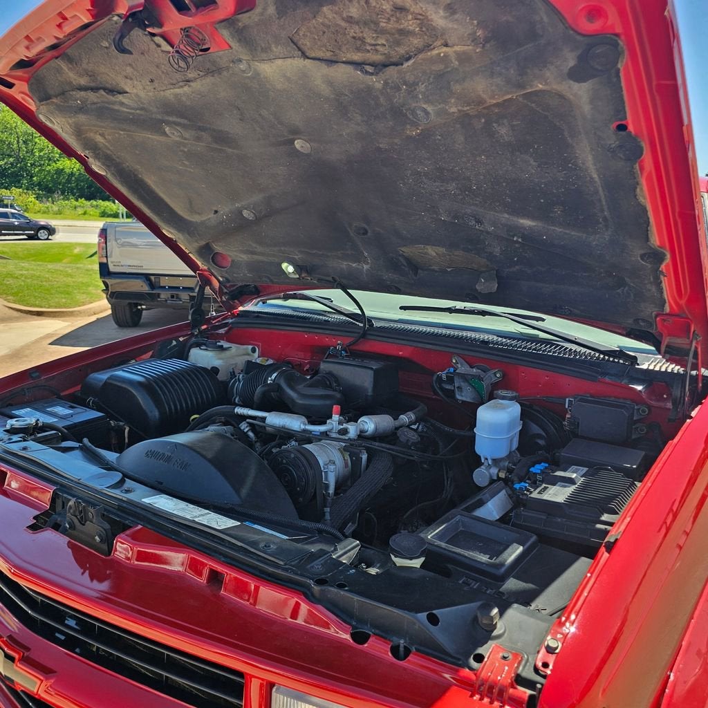 1997 Chevrolet Tahoe Base