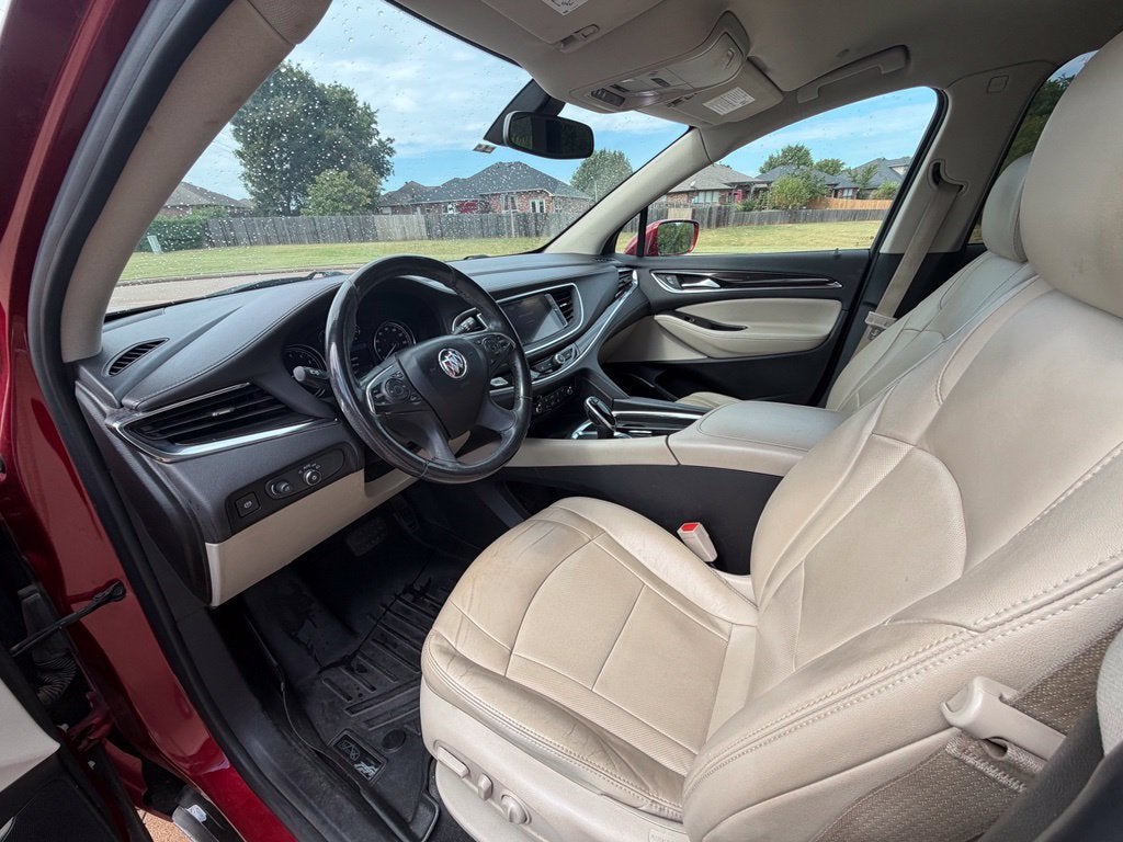 2020 Buick Enclave Essence