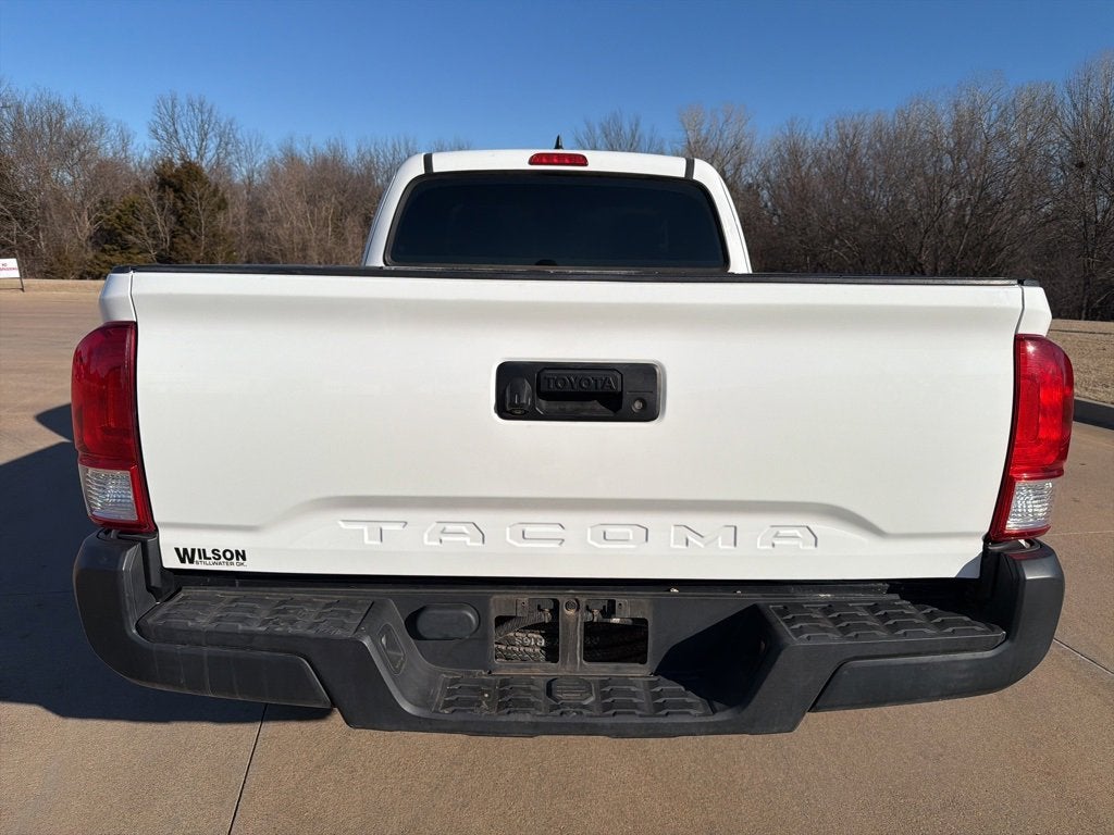 2016 Toyota Tacoma SR