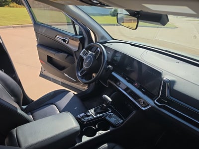 2025 Kia SPORTAGE Base