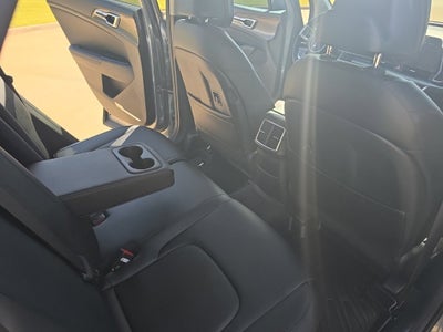 2025 Kia SPORTAGE Base