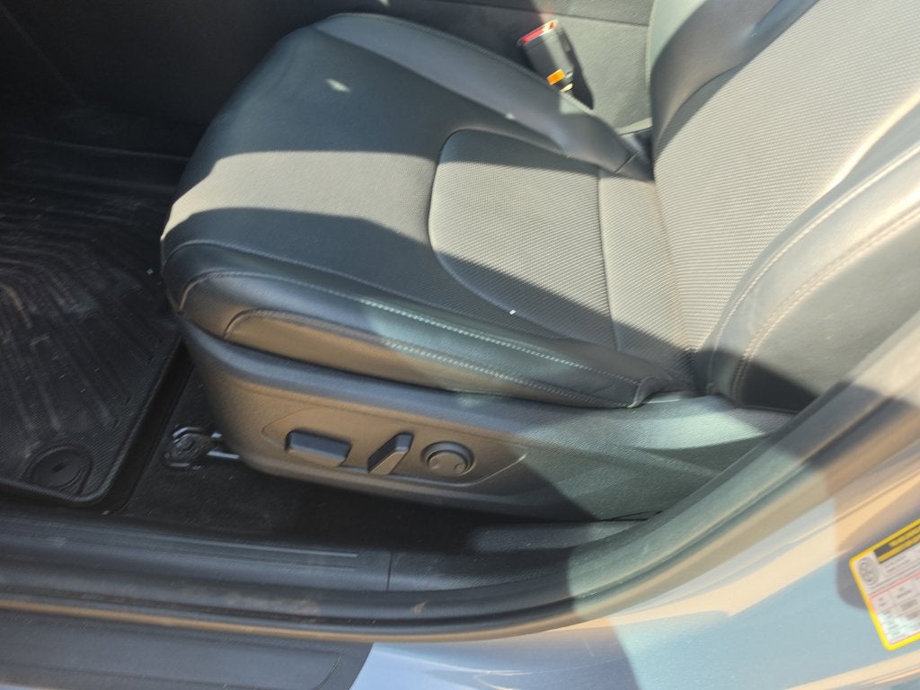 2025 Kia SPORTAGE Base
