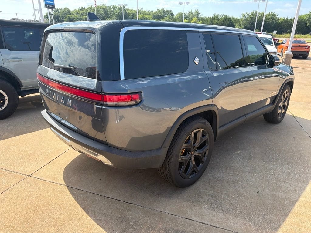 2023 RIVIAN R1S Adventure