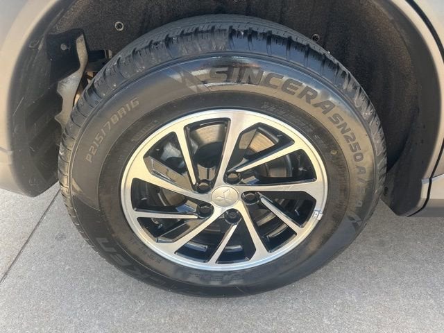 2023 Mitsubishi Eclipse Cross ES