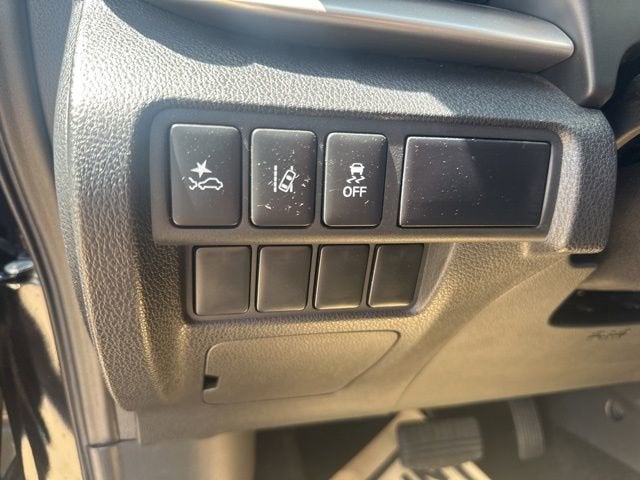 2023 Mitsubishi Eclipse Cross ES