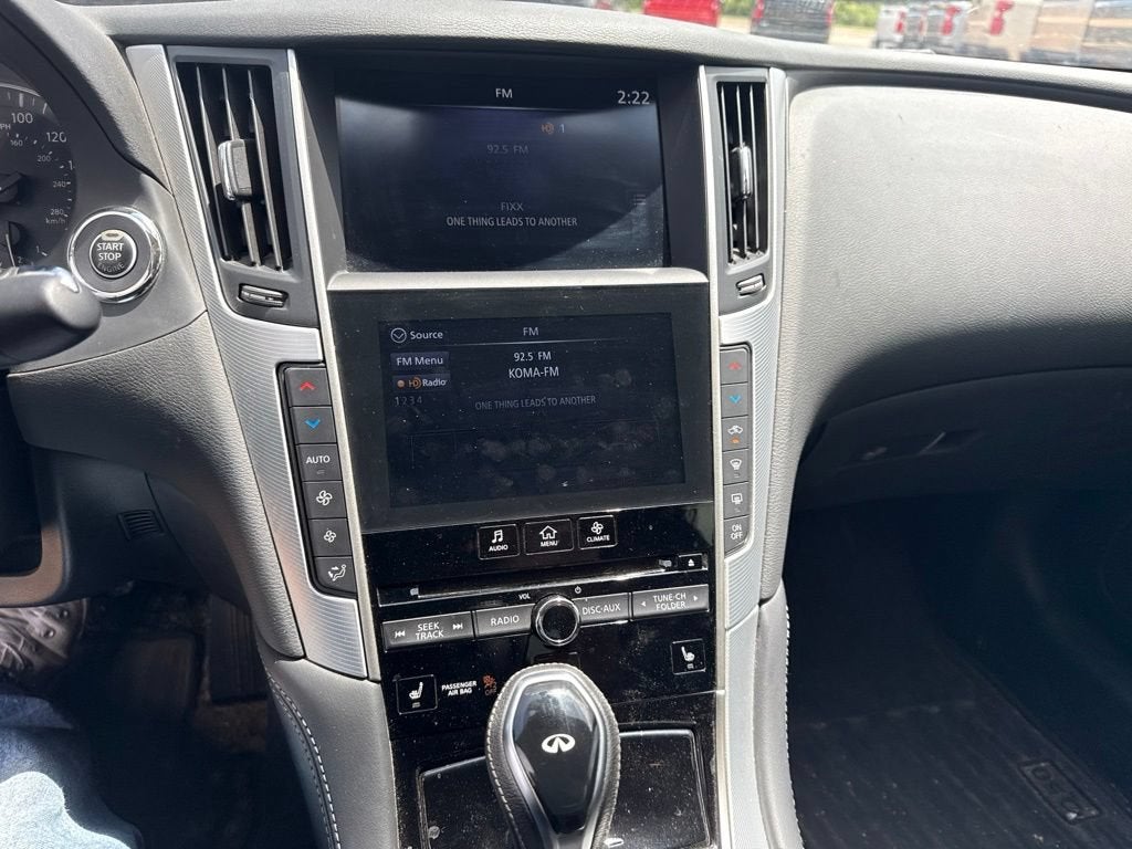 2023 INFINITI Q50 LUXE