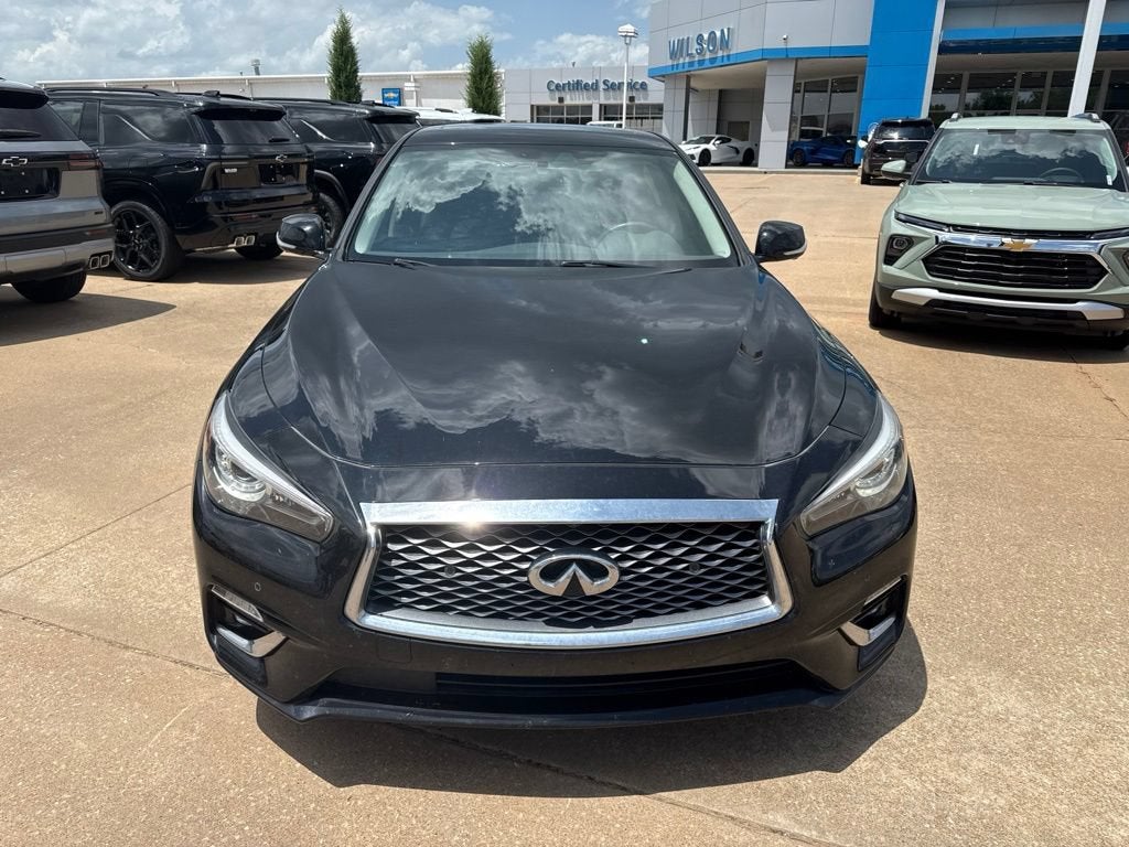2023 INFINITI Q50 LUXE