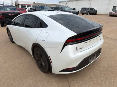 2025 Toyota Prius LE