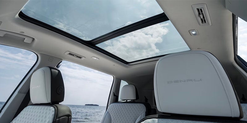 2025 GMC Acadia Sunroof Stillwater, OK